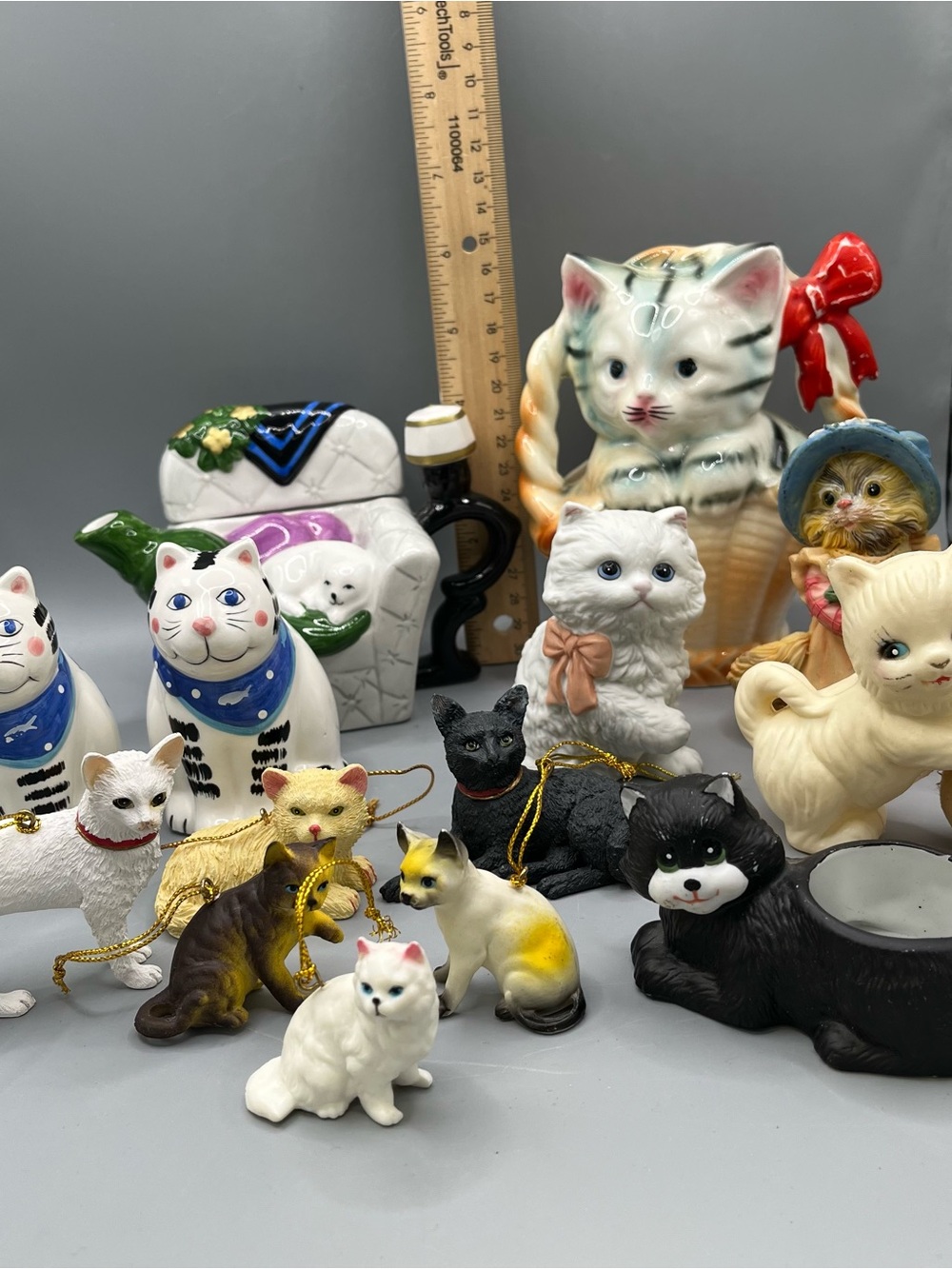 Cats Lot Of 14 Ornaments Salt Pepper Teapot Kittens MCM